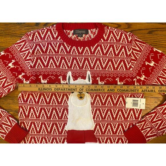 NWT 33 Degrees Mens Ugly Christmas Sweater Llama Men’s Medium $64 Red White - Picture 4 of 10